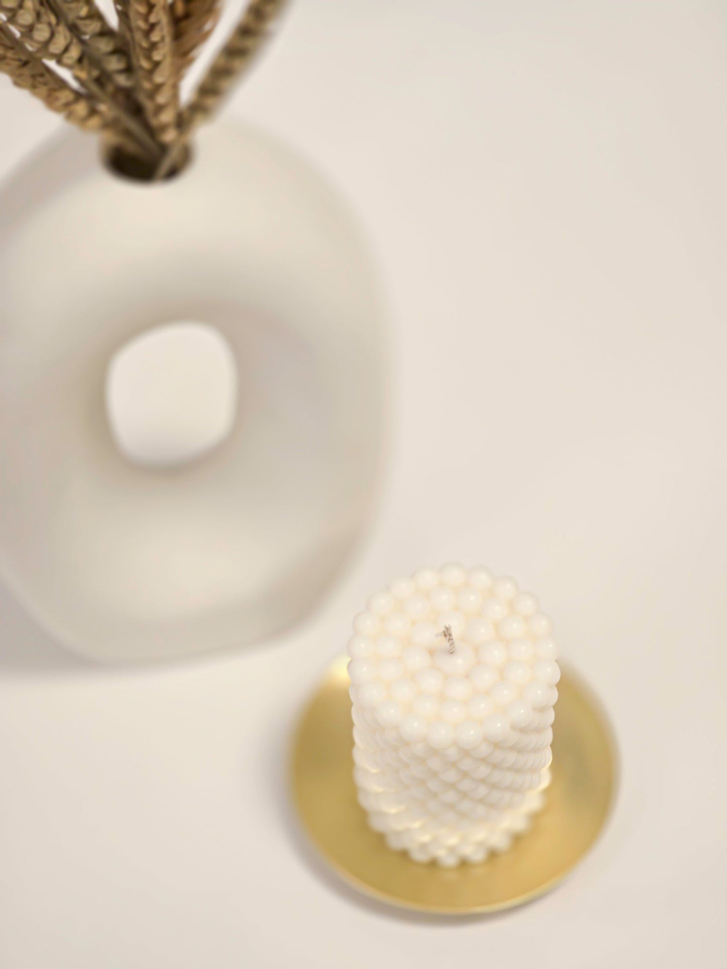 The Pearls candle